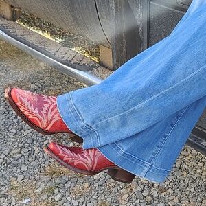 Corral Women's Red Genuine Leather Boots, Floral Designs, Lighter Shade. 6.5 M.